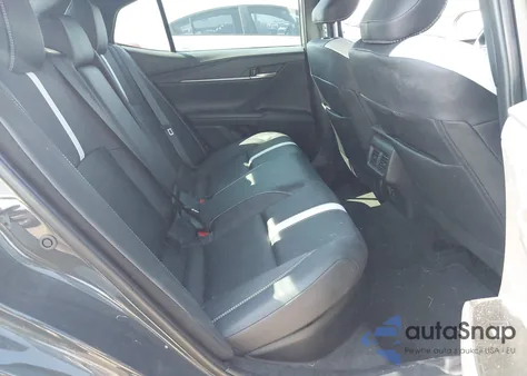 2025 Toyota Camry Se z USA, uszkodzony, nr VIN 4T1DAACK2SU579422